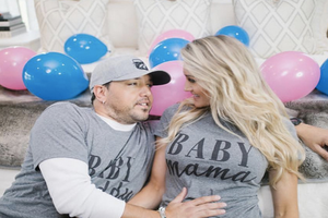 Jason Aldean and Wife Brittany Are Expecting Their First Child