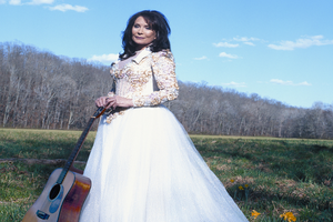 Loretta Lynn Suffers Stroke, Remains Under Medical Care